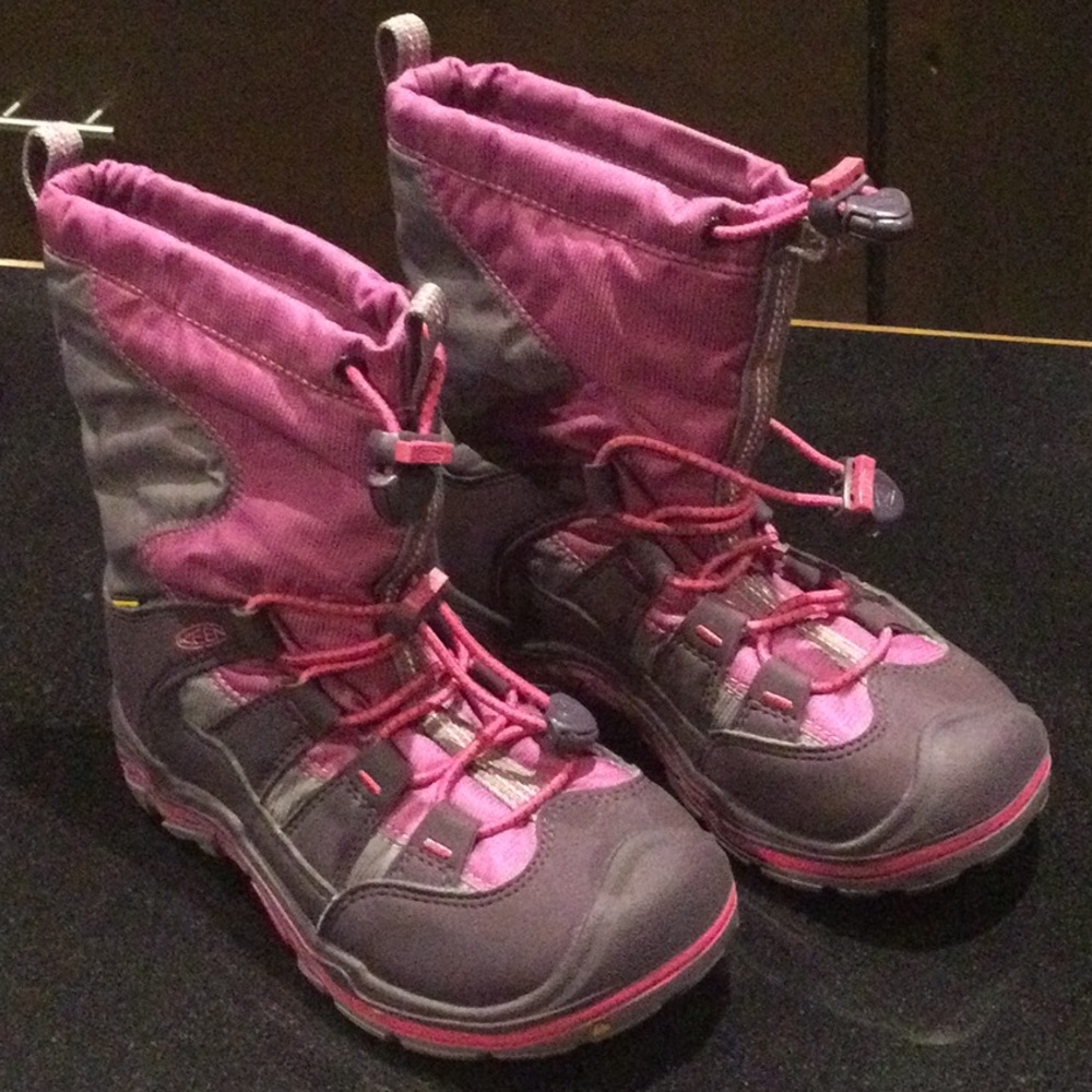 Keen girls winterport II boots, size 13 pink purple  snow winter hiking